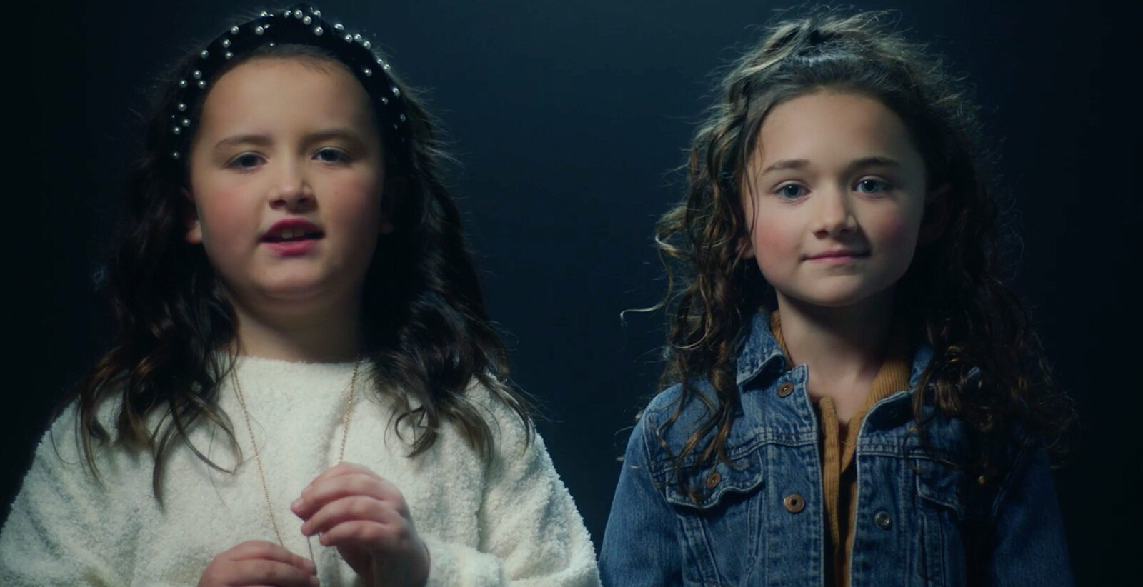 Jade and London Jiskra
